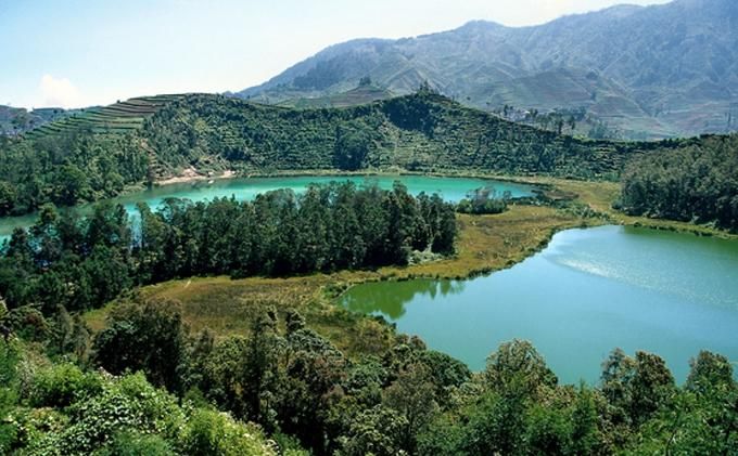 Telaga Pengilon Pesona Kejernihan Air dan Legenda yang Melekat